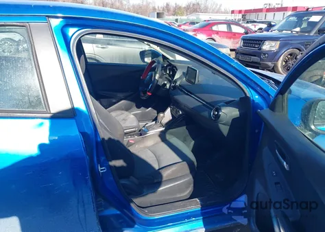 2016 Scion Ia z USA, uszkodzony, nr VIN 3MYDLBZV4GY133719
